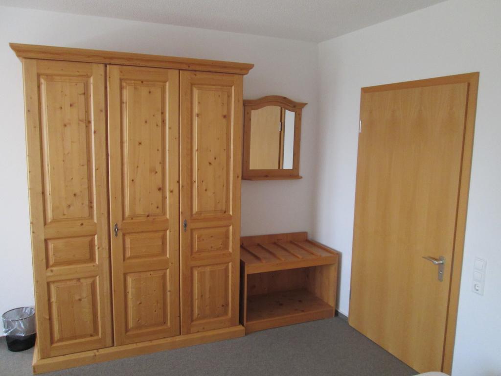 Gasthaus Kreuz Ühlingen-Birkendorf Rum bild